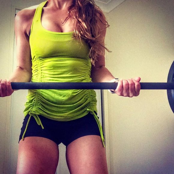 Women’s Activewear Ruched Tank - Picture 8 of 9